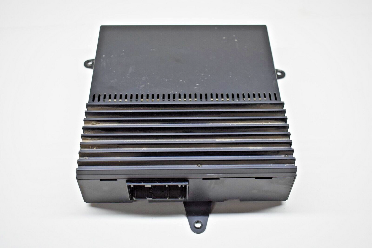 BMW X5 4.4i Amplifier 65128379376