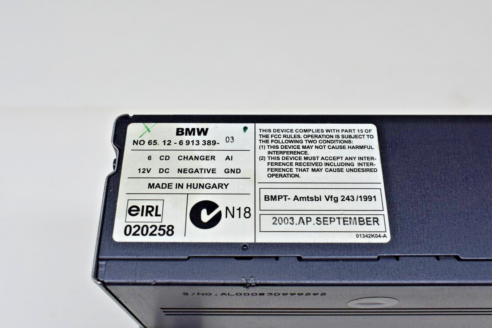 BMW X5 4.4i CD Changer 65126913389