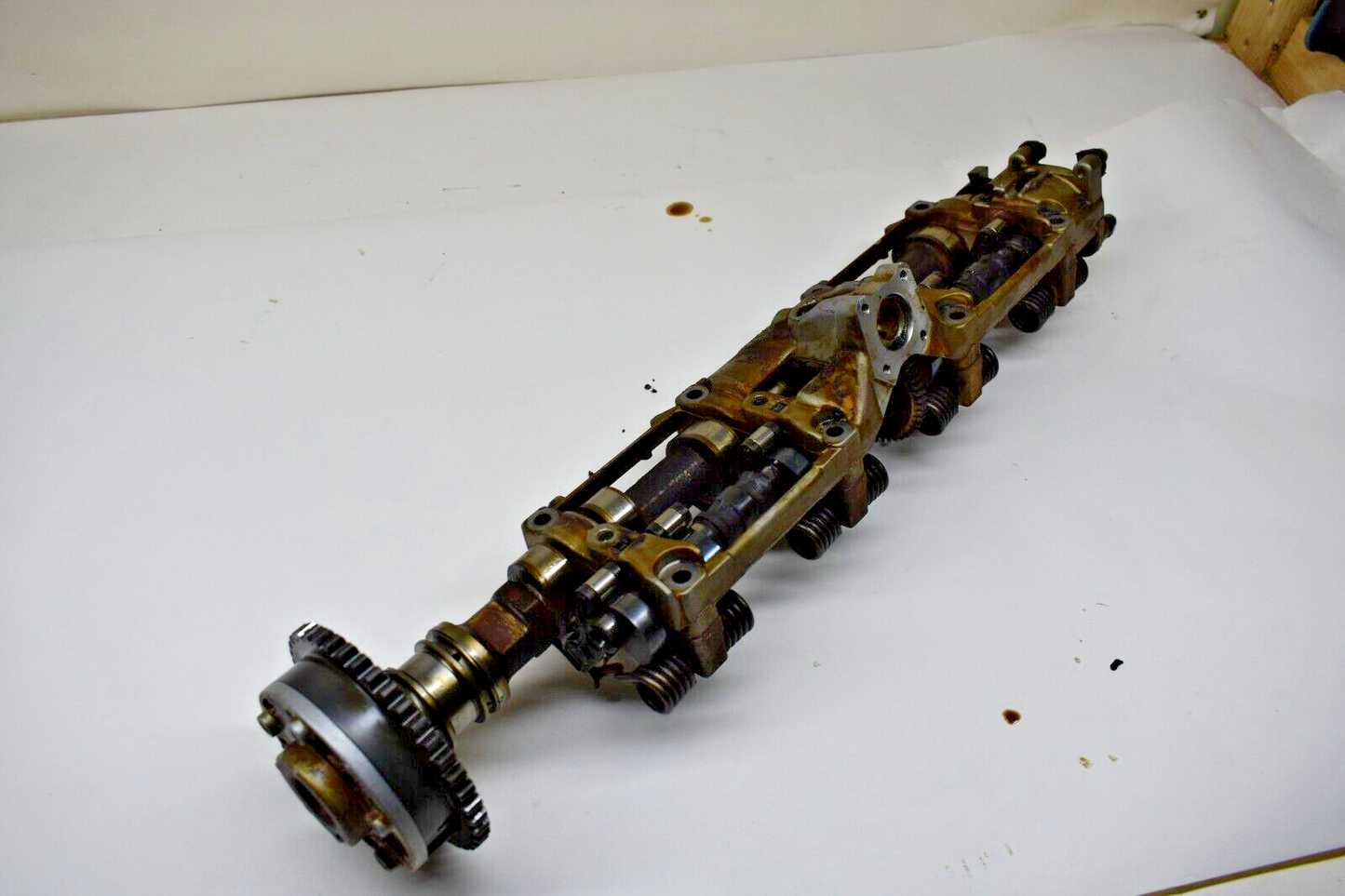 2003 BMW X5 4.4i 5-8 Inlet camshaft with timing 11317570486