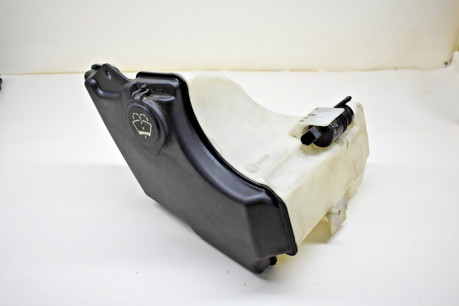 BMW 3 Series E46 Washer Fluid Reservoir With Motor SET 61667007970